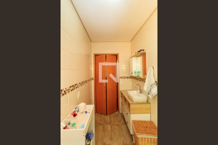 Casa à venda com 300m², 8 quartos e 5 vagasBanheiro 2