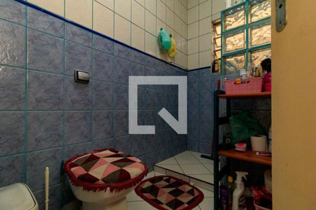 Casa à venda com 300m², 8 quartos e 5 vagasBanheiro 1