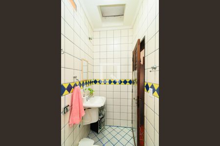 Casa à venda com 300m², 8 quartos e 5 vagasBanheiro