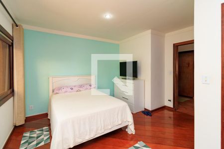 Casa à venda com 300m², 8 quartos e 5 vagasSuíte