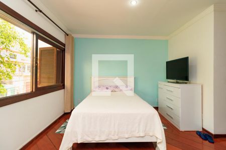 Casa à venda com 300m², 8 quartos e 5 vagasSuíte