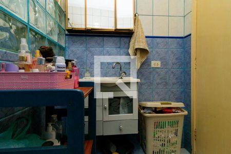 Casa à venda com 300m², 8 quartos e 5 vagasBanheiro 1