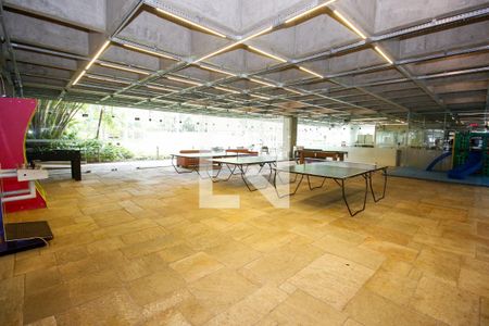 Apartamento à venda com 202m², 4 quartos e 2 vagasÁrea comum - Salão de jogos