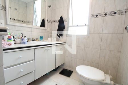 Apartamento à venda com 202m², 4 quartos e 2 vagasBanheiro