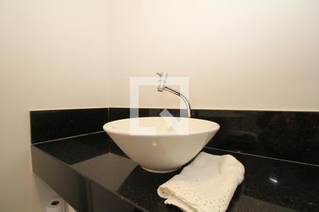 Apartamento à venda com 202m², 4 quartos e 2 vagasBanheiro