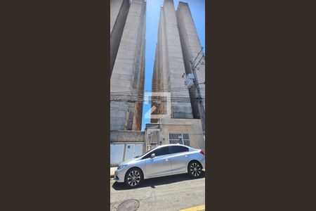 Apartamento para alugar com 58m², 2 quartos e 1 vaga Apartamento para alugar com 58m², 2 quartos e 1 vagaFachada e portaria