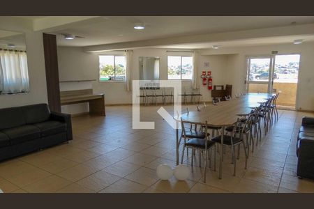 Apartamento para alugar com 58m², 2 quartos e 1 vaga Apartamento para alugar com 58m², 2 quartos e 1 vagaÁrea comum - Salão de festas