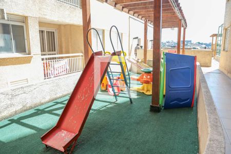 Apartamento para alugar com 58m², 2 quartos e 1 vaga Apartamento para alugar com 58m², 2 quartos e 1 vagaÁrea comum - PlaygroundÁrea comum - Playground