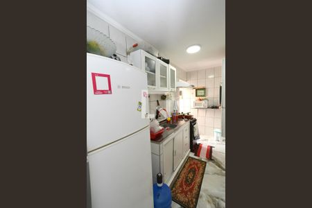 Cozinha de apartamento à venda com 2 quartos, 44m² em Jardim Cristal, São Paulo