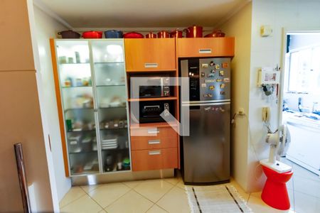 Apartamento à venda com 210m², 2 quartos e 3 vagasCozinha - Armários