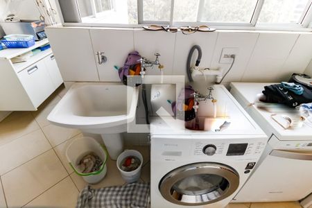 Apartamento à venda com 210m², 2 quartos e 3 vagasDetalhe da area de serviço