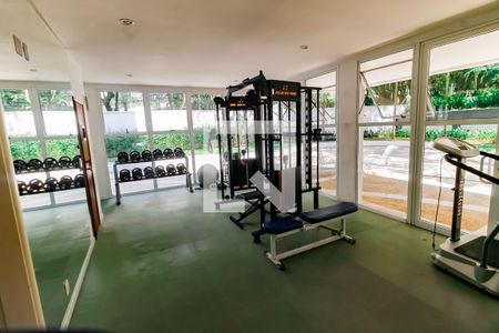 Apartamento à venda com 210m², 2 quartos e 3 vagasÁrea comum - Academia