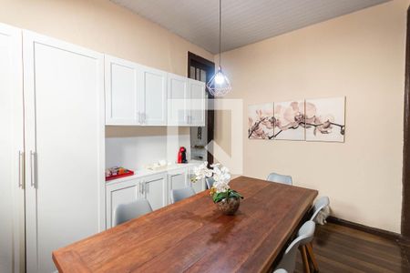 Casa à venda com 145m², 5 quartos e sem vagaSala de jantar (casa 1)