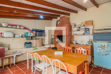 Casa à venda com 316m², 3 quartos e 2 vagasChurrasqueira