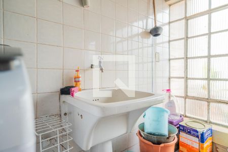 Casa à venda com 316m², 3 quartos e 2 vagasÁrea de Serviço