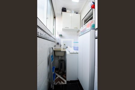 Apartamento à venda com 82m², 2 quartos e 1 vagaÁrea de Serviço