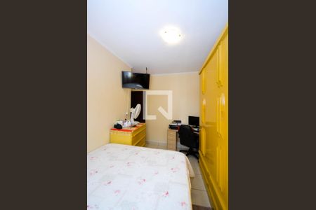 Apartamento à venda com 82m², 2 quartos e 1 vagaQuarto 2