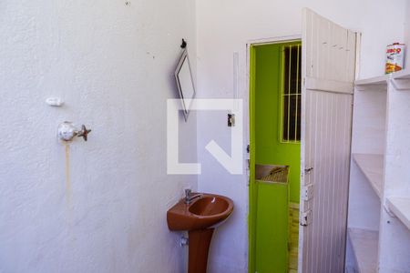 Casa à venda com 90m², 2 quartos e 4 vagas Casa à venda com 90m², 2 quartos e 4 vagasBanheiro 2