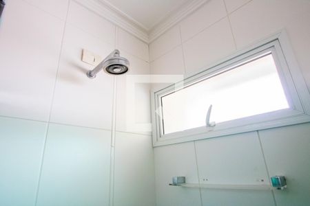 Casa à venda com 238m², 3 quartos e 5 vagas Casa à venda com 238m², 3 quartos e 5 vagasBanheiro do quarto 1