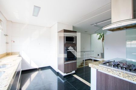 Casa à venda com 238m², 3 quartos e 5 vagas Casa à venda com 238m², 3 quartos e 5 vagasCopa/Cozinha