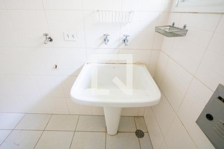 Casa à venda com 238m², 3 quartos e 5 vagas Casa à venda com 238m², 3 quartos e 5 vagasÁrea de serviço