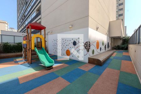 Apartamento à venda com 42m², 1 quarto e 1 vaga Apartamento à venda com 42m², 1 quarto e 1 vagaÁrea comum - Playground