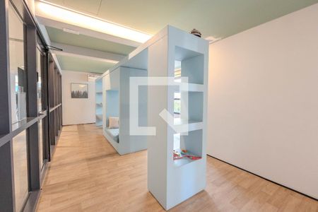 Apartamento à venda com 42m², 1 quarto e 1 vaga Apartamento à venda com 42m², 1 quarto e 1 vagaÁrea comum - Playground