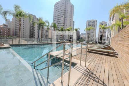 Apartamento à venda com 42m², 1 quarto e 1 vaga Apartamento à venda com 42m², 1 quarto e 1 vagaÁrea comum - Piscina
