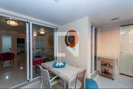 Apartamento à venda com 135m², 3 quartos e 3 vagasVaranda Gourmet