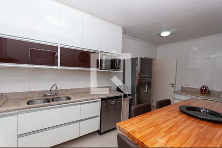 Apartamento à venda com 135m², 3 quartos e 3 vagasCozinha