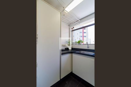 Apartamento à venda com 250m², 4 quartos e 5 vagasÁrea de serviço 