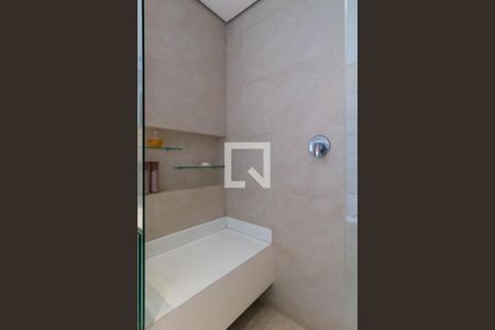 Apartamento à venda com 250m², 4 quartos e 5 vagasBanheiro