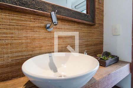 Apartamento à venda com 250m², 4 quartos e 5 vagasBanheiro