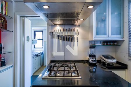 Apartamento à venda com 250m², 4 quartos e 5 vagasCozinha 