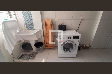 Apartamento à venda com 110m², 3 quartos e 1 vaga Apartamento à venda com 110m², 3 quartos e 1 vagaÁrea de Serviço