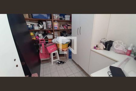 Apartamento à venda com 110m², 3 quartos e 1 vaga Apartamento à venda com 110m², 3 quartos e 1 vagaDispensa