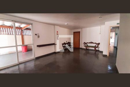 Apartamento à venda com 110m², 3 quartos e 1 vaga Apartamento à venda com 110m², 3 quartos e 1 vagaÁrea comum - Salão de festas