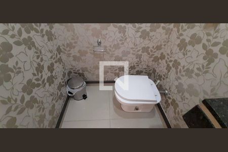 Apartamento à venda com 110m², 3 quartos e 1 vaga Apartamento à venda com 110m², 3 quartos e 1 vagaLavabo