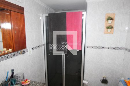 Casa à venda com 300m², 3 quartos e 2 vagas Casa à venda com 300m², 3 quartos e 2 vagasBanheiro