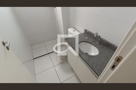 Apartamento para alugar com 68m², 2 quartos e 1 vaga Apartamento para alugar com 68m², 2 quartos e 1 vagaBanheiro