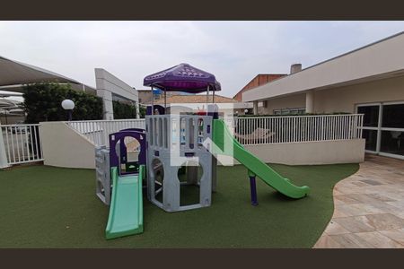 Apartamento para alugar com 68m², 2 quartos e 1 vaga Apartamento para alugar com 68m², 2 quartos e 1 vagaÁrea comum - Playground