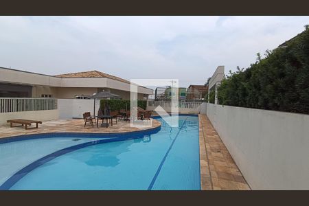 Apartamento para alugar com 68m², 2 quartos e 1 vaga Apartamento para alugar com 68m², 2 quartos e 1 vagaÁrea comum - Piscina