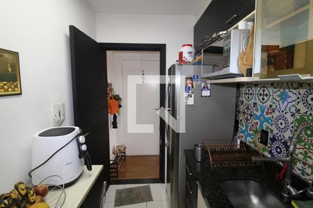 Apartamento à venda com 54m², 2 quartos e 1 vagaCozinha