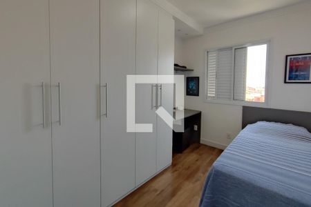 Apartamento à venda com 81m², 3 quartos e 2 vagasQuarto 2