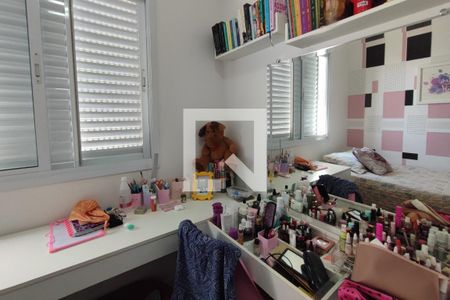 Apartamento à venda com 81m², 3 quartos e 2 vagasQuarto 3