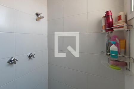 Apartamento à venda com 81m², 3 quartos e 2 vagasBanheiro Social