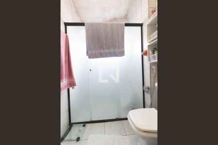 Casa à venda com 134m², 3 quartos e 3 vagas Casa à venda com 134m², 3 quartos e 3 vagasBanheiro