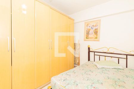 Casa à venda com 250m², 2 quartos e 2 vagasQuarto 1 segundo andar