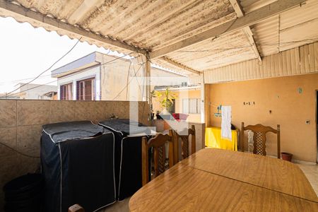 Casa à venda com 250m², 2 quartos e 2 vagasÁrea externa