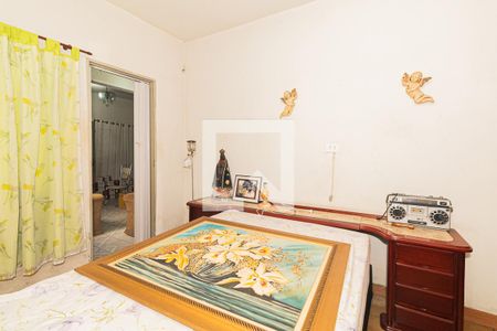 Casa à venda com 250m², 2 quartos e 2 vagasQuarto 2 segundo andar